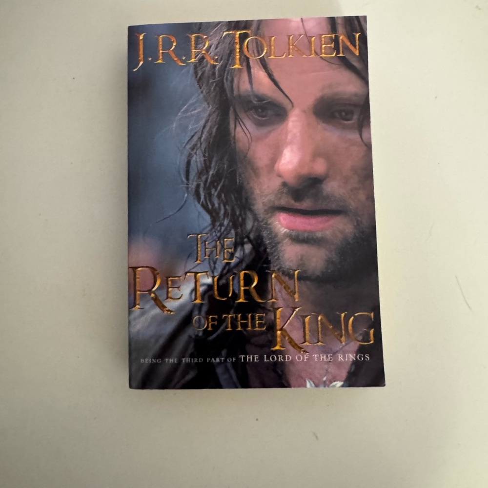 Barnes & Noble The Return of the King Book - Film Cover
